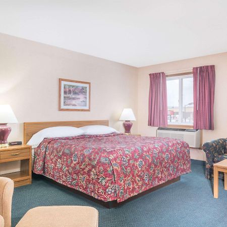 Super 8 By Wyndham Superior Wi Ξενοδοχείο Εξωτερικό φωτογραφία