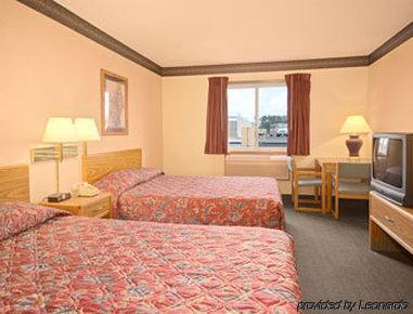 Super 8 By Wyndham Superior Wi Ξενοδοχείο Δωμάτιο φωτογραφία
